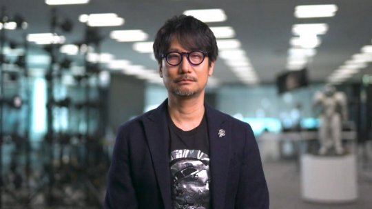 《环太平洋》导演劝小岛秀夫
：你要专注游戏开发